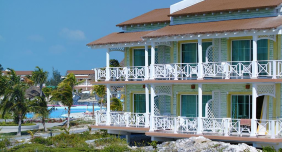 Hotel Ficha