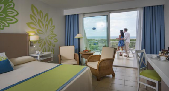 Hotel Ficha