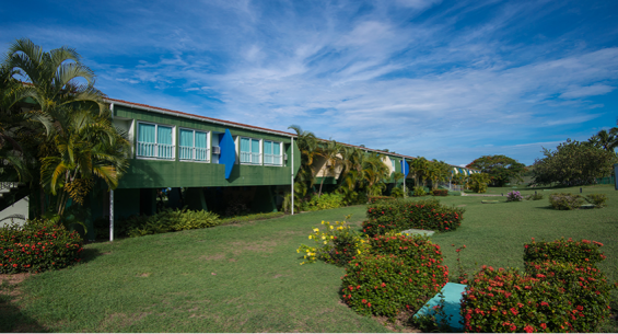 Hotel Ficha