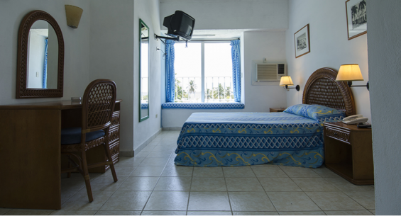 Hotel Ficha