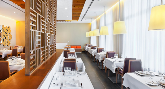 Hotel Ficha