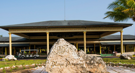Hotel Ficha