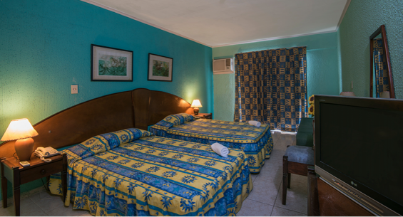 Hotel Ficha