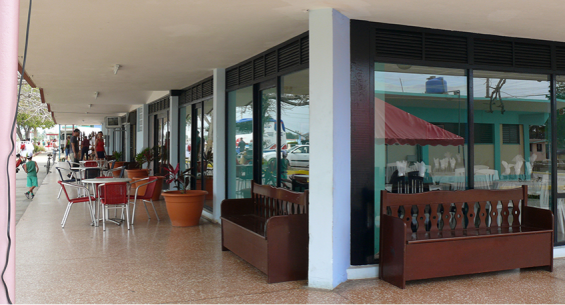 Hotel Ficha