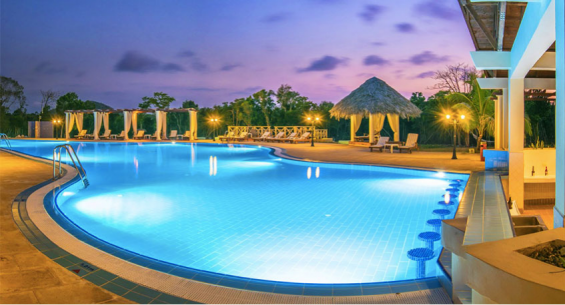 Hotel Ficha