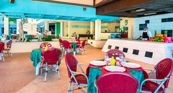 Hotel Ficha