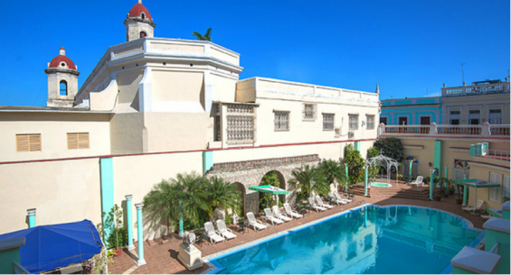 Hotel Ficha